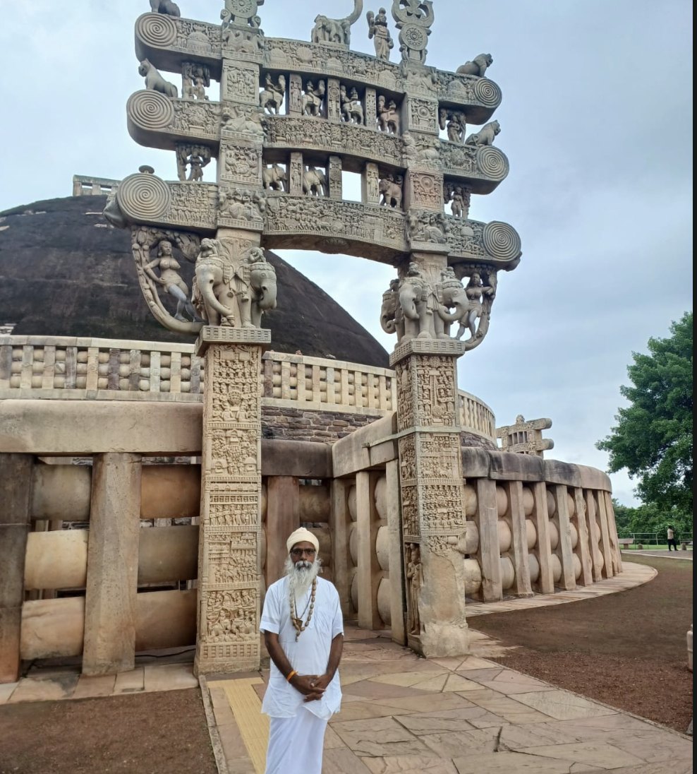 His Holiness Akinchan Shree Mitra Shree Ji